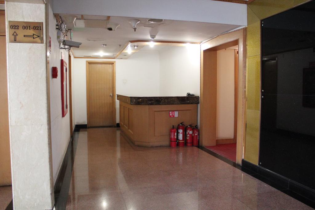 Fuhao Hotel Beijing Exterior photo